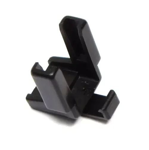 Illustration of oem dki000010 wiper arm blade clip - land rover range rover l322
